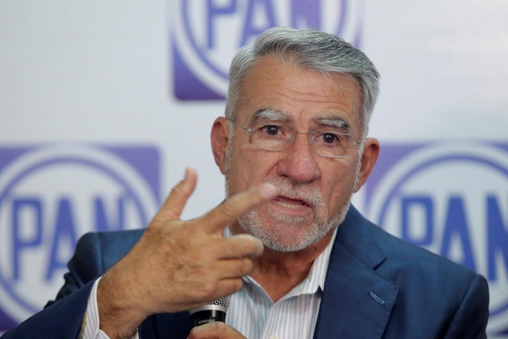 Francisco Fraile, vocero del Comité Directivo Estatal del PAN, extendió la invicatión a Enrique Cárdenas a sumarse al proyecto de "Por Puebla al Frent