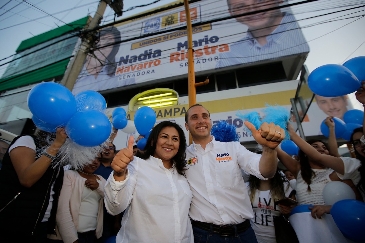 Riestra Piña arrancó su campaña en busca del Senado de la República, con una cabalgata en San Juan Amecac.