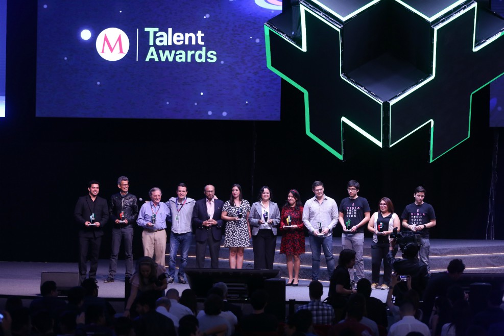 Entregan los premios Milenio Talent Awards.