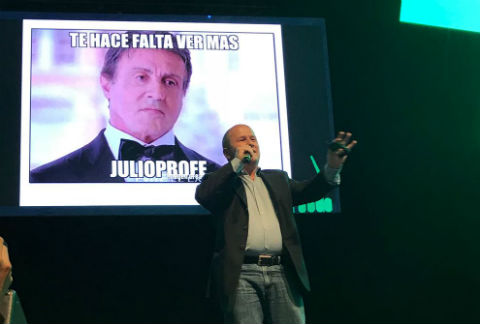 Julioprofe durante su presentación en Talent Land. 