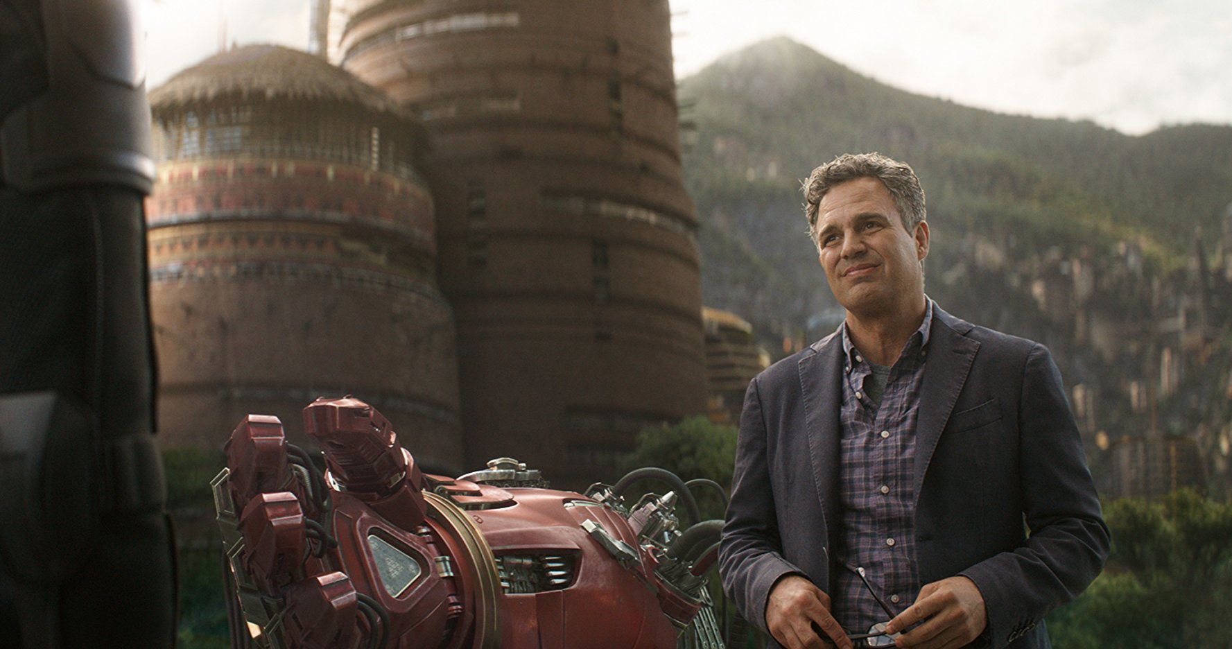 Mark Ruffalo interpreta a Hulk.