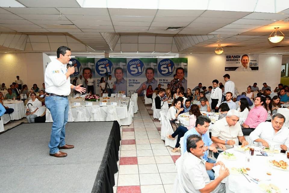 Sinhue rediseñará estrategia para beneficio de las pequeñas y medianas empresas