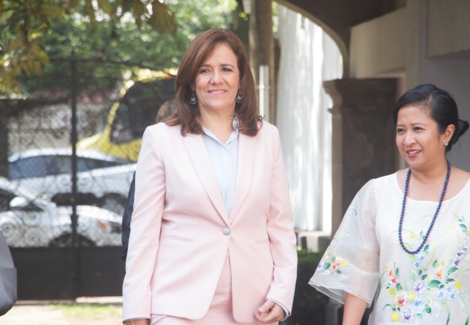 La candidata independiente anunció que hoy visitará ambos lados de la frontera de México con Estados Unidos.