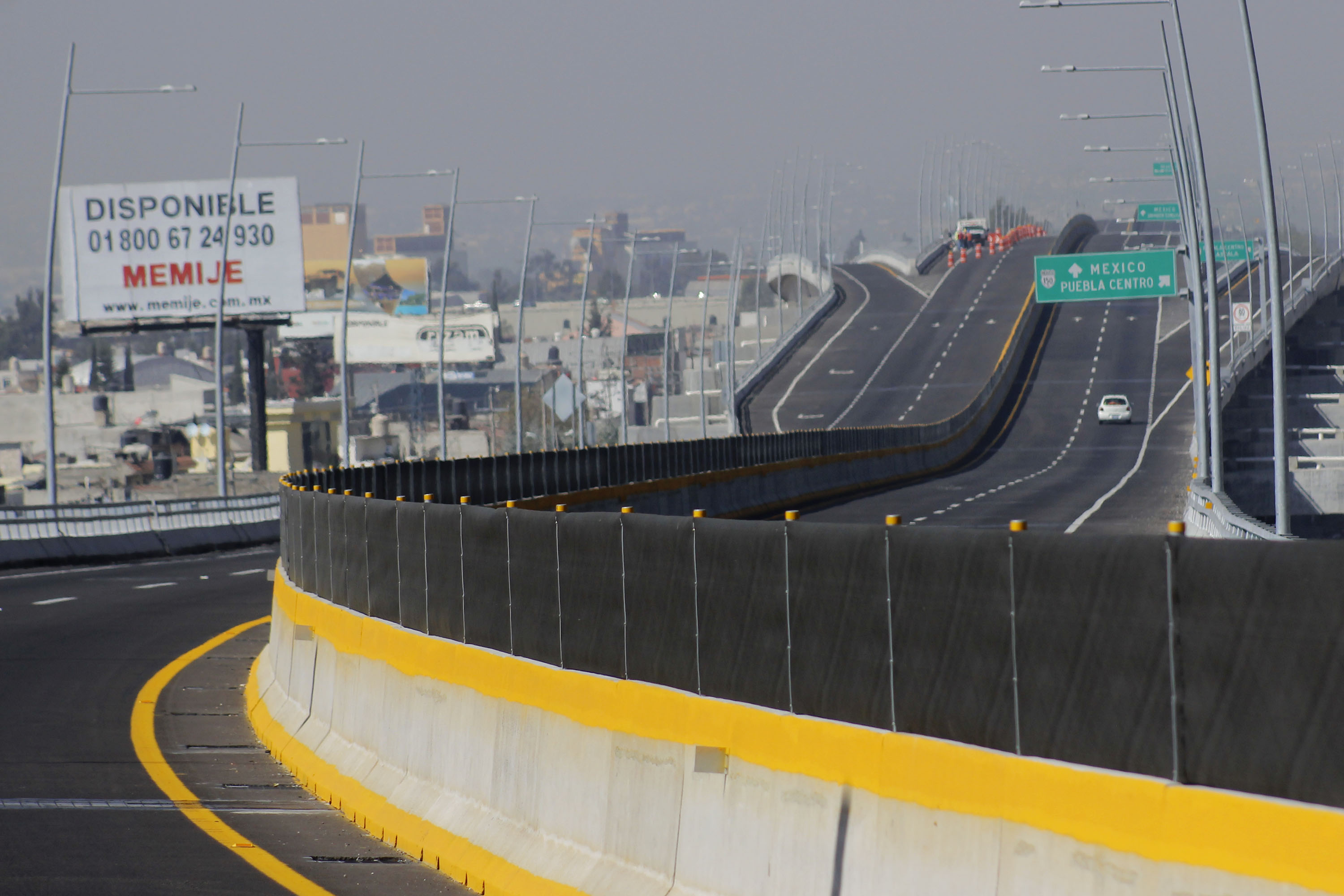 Libramiento Elevado de Puebla pretende colocar por hasta 4 mil 500 millones en la Bolsa Mexicana de Valores a plazo de 28.5 años.