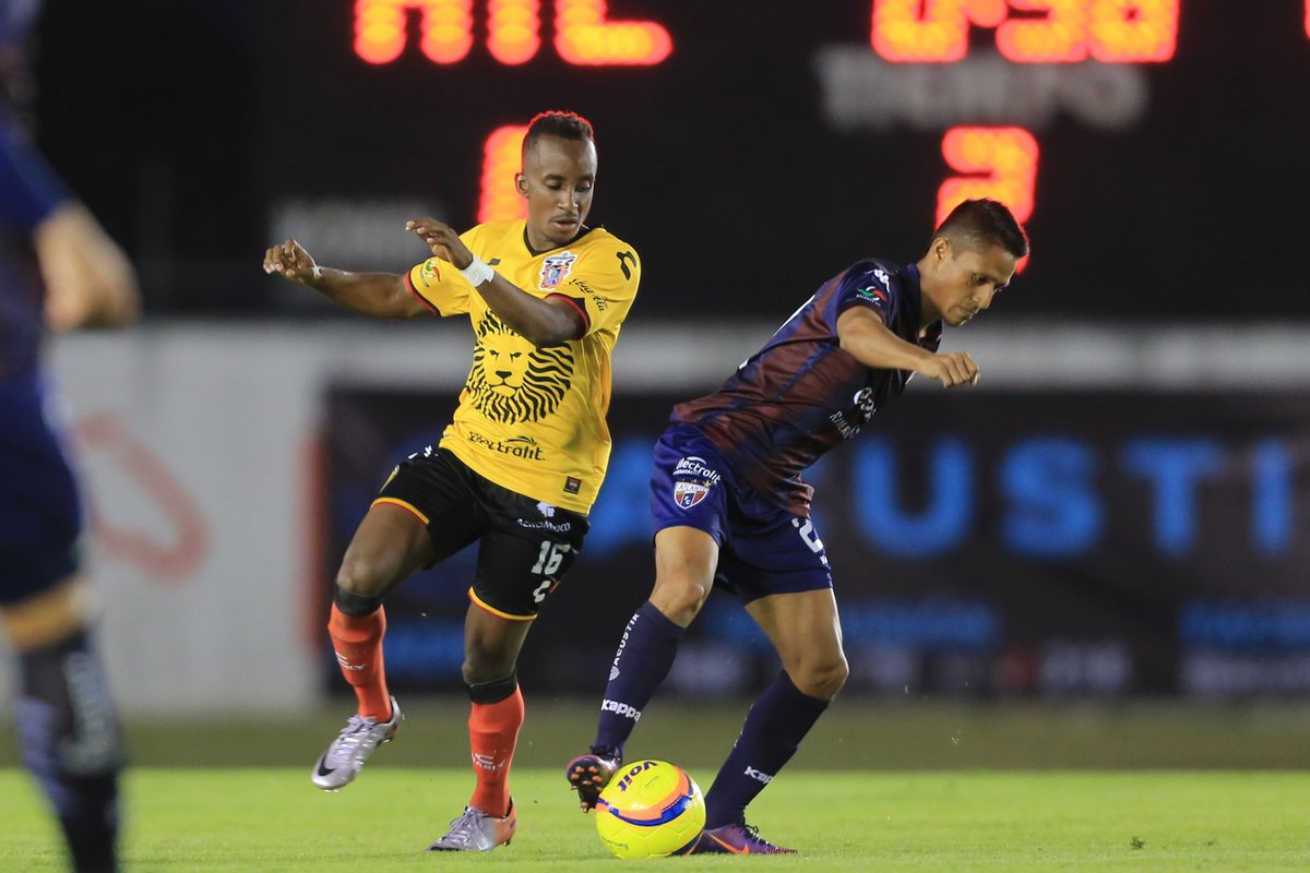 Atlante derrota 2-0 a Leones Negros
