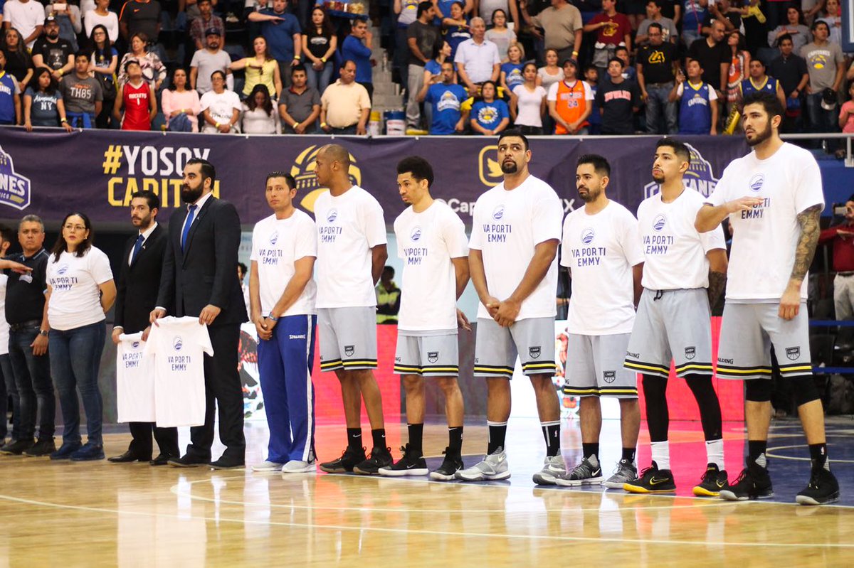 Capitanes CdMx utilizan playera en calentamiento en honor a Emmanuel Andujar 