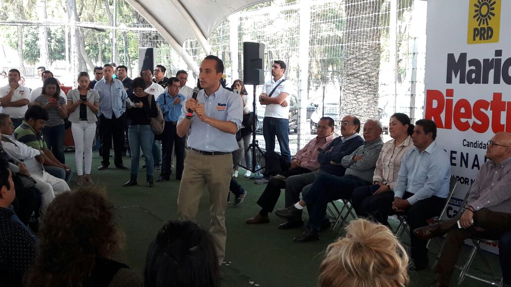 El candidato al Senado de la República por la coalición Por México al Frente, Mario Riestra Piña, insistió que el PRI de Mario Marín Torres está atrás