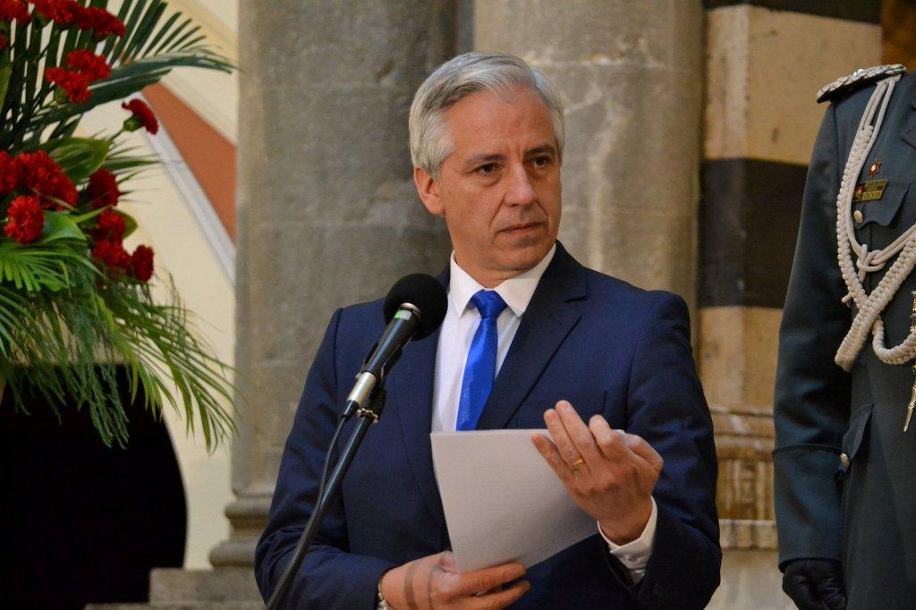 García Linera no se pronunció en público sobre la información del senador opositor sobre su frustrada formación académica como matemático en México en