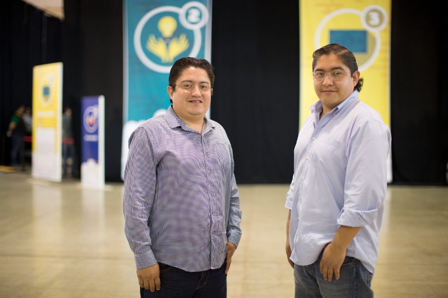 Gabriel y Guillermo Morales/Cervenauta