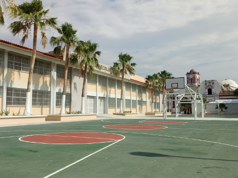 Así lucen las nuevas instalaciones del Centro Escolar Juchitán, ubicado en el municipio de Juchitán de Zaragoza.   