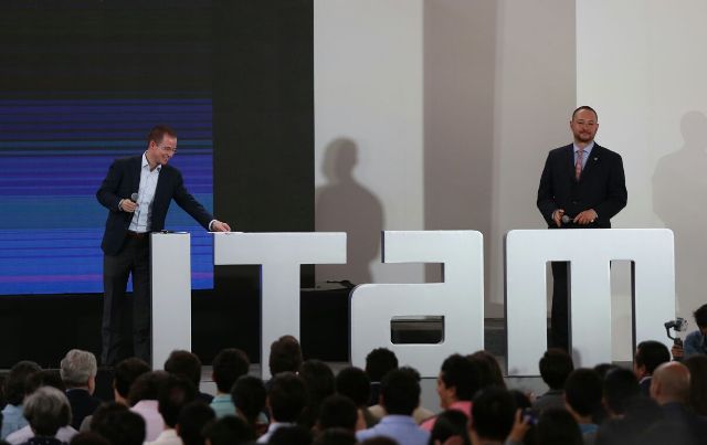 El candidato a la Presidencia de la coalición 'Por México al Frente', Ricardo Anaya, acudió al ITAM. 