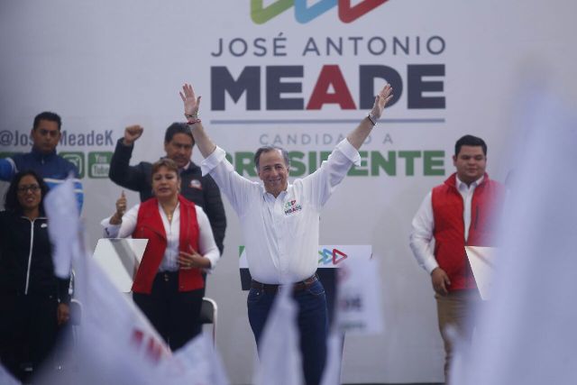Meade pidió "frenar" a López Obrador. 