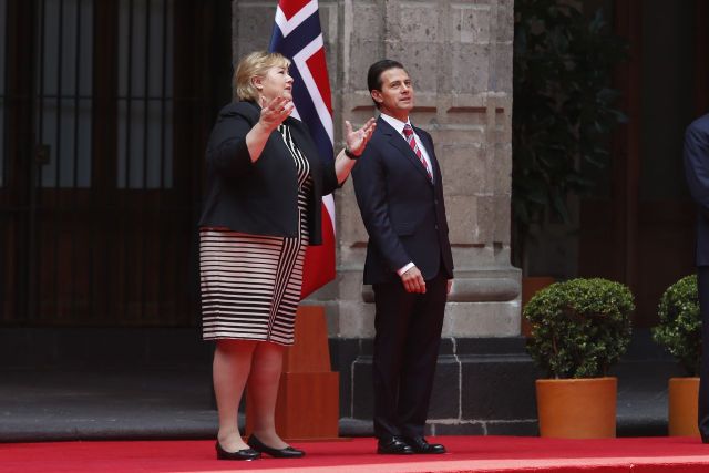 El presidente Enrique Peña Nieto y laprimera ministra de Noruega, Erna Solberg. 