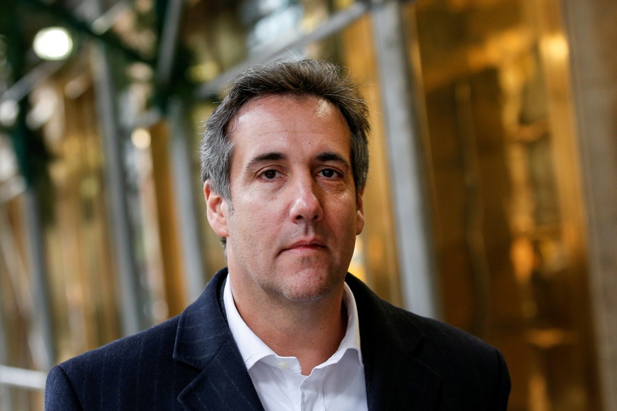 Michael Cohen, abogado de Donald Trump, habría negociado un acuerdo entre un influyente republicano y una ex 'conejita'.