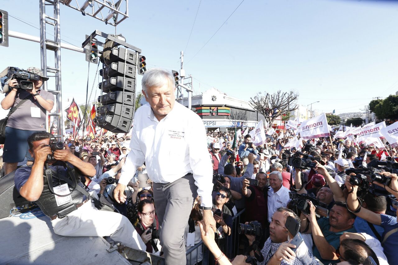López Obrador llamó ternurita a José Antonio Meade, luego de que éste lo culpo de la violencia en un mitin en Oaxaca.