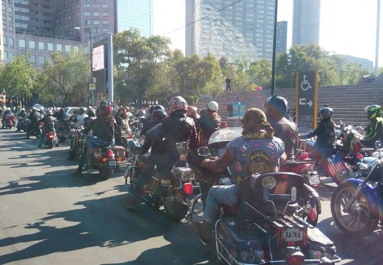 Los motociclistas se reunieron en  la explanada del Auditorio Nacional.