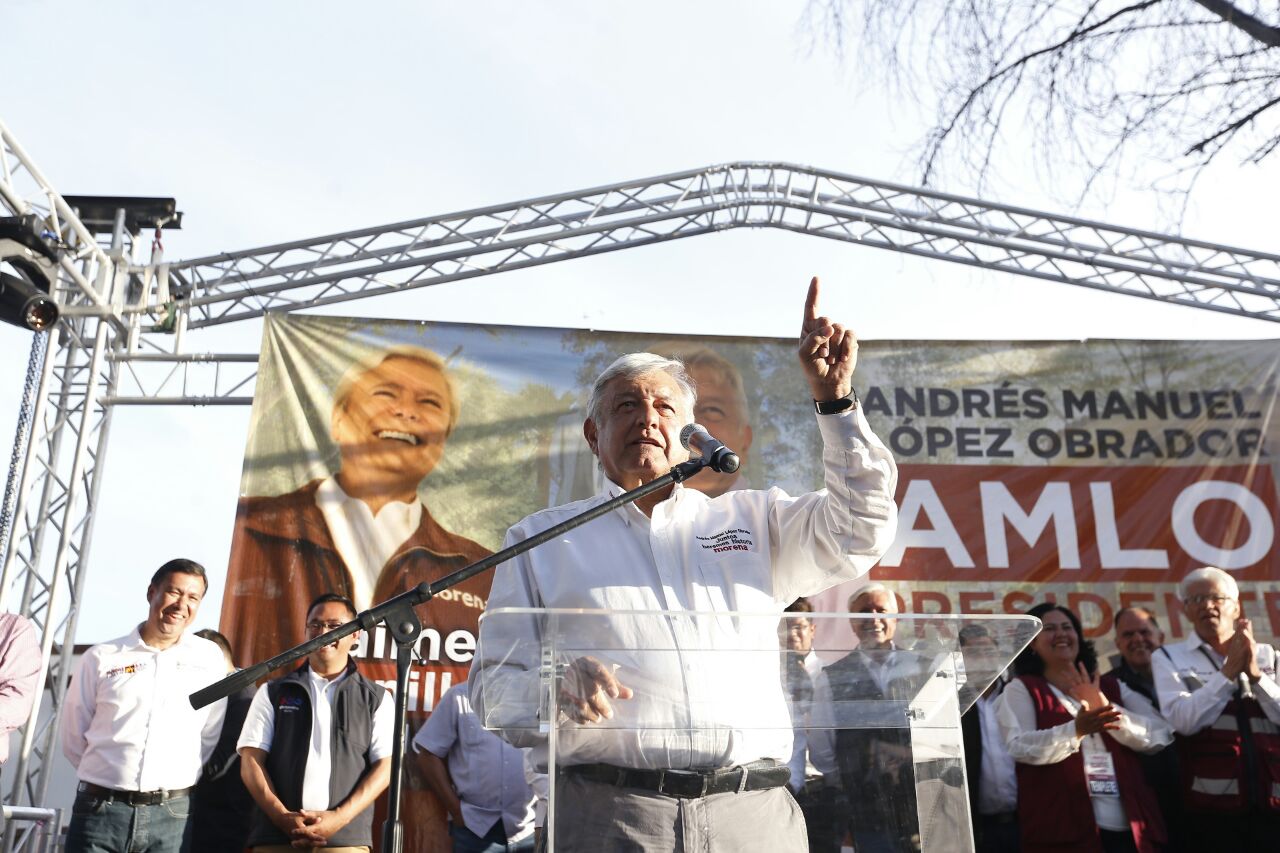 Andrés Manuel López Obrador  dijo que 15 días después del debate presidencial, sus contrincantes comenzarán a "prepararse psicológicamente para perder