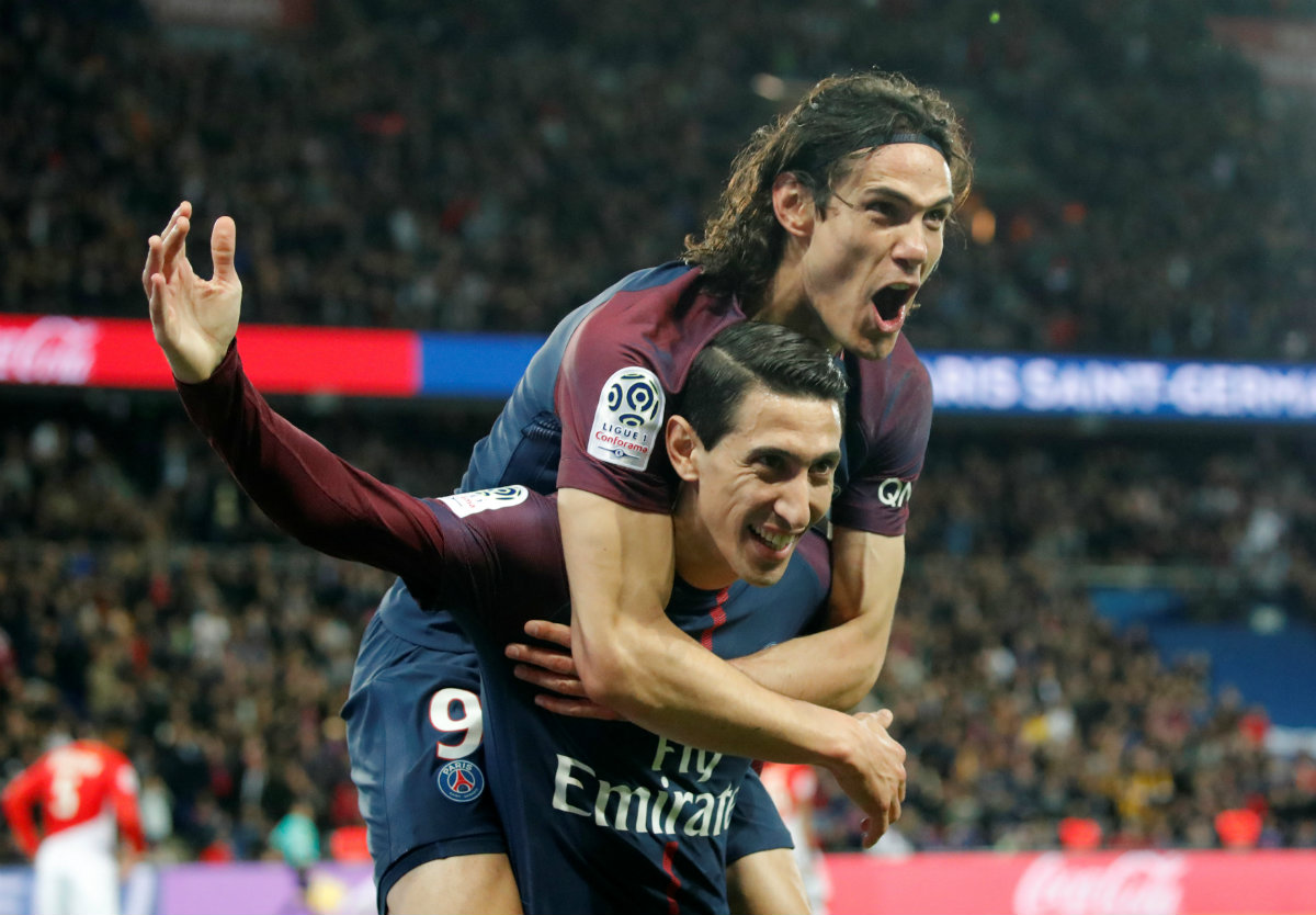 Ángel Di María y Edinson Cavani en festejo de gol