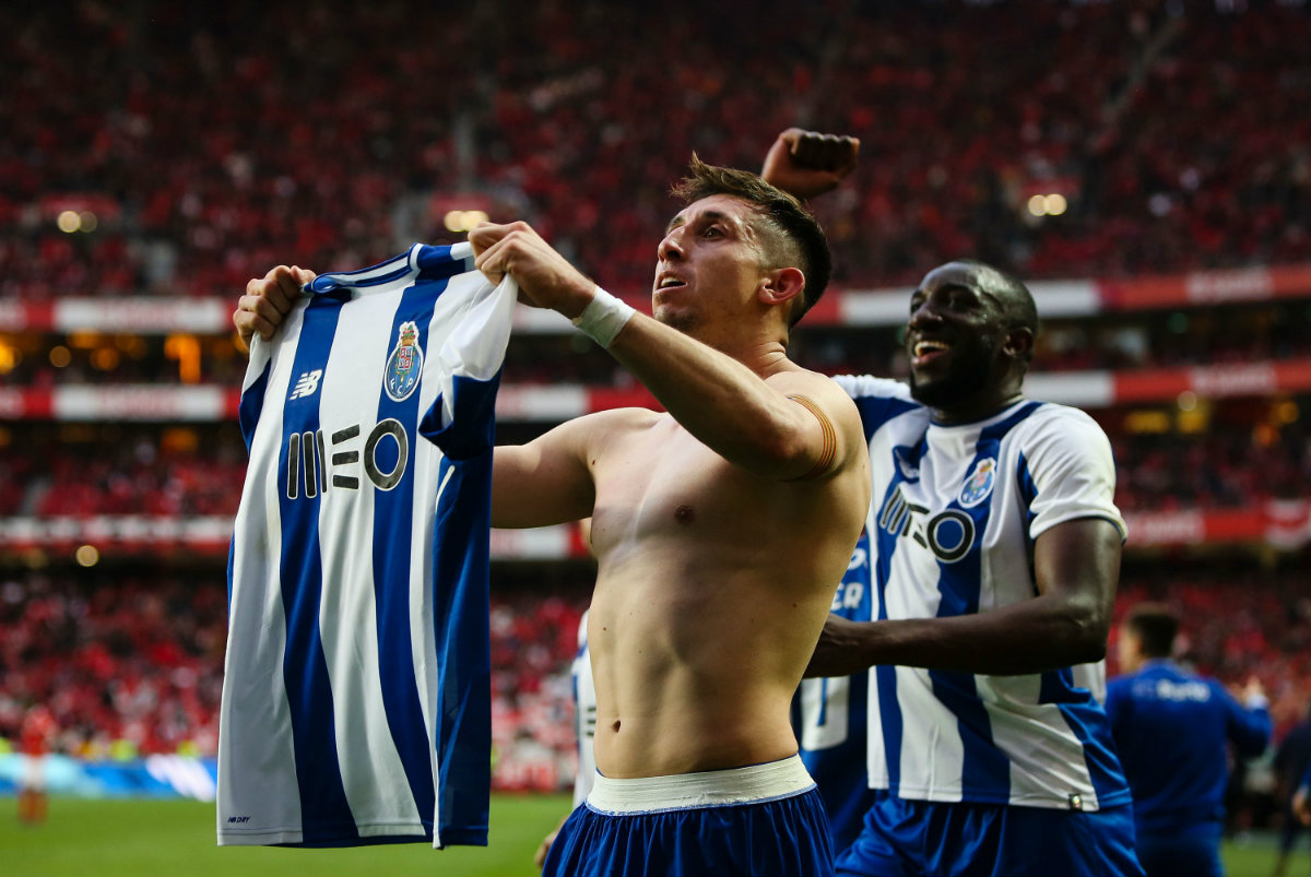 Héctor Herrera marcó el gol de la victoria para el Porto