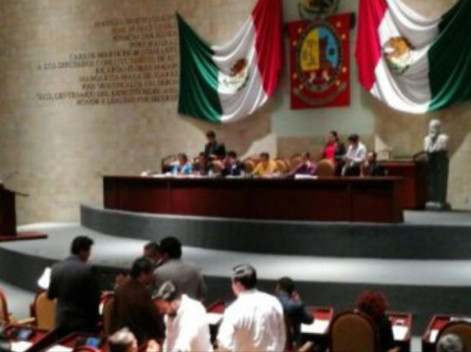 El pleno de la Cámara de Diputados de Oaxaca aprobó por mayoría reformas a la Ley Orgánica después de 22 años. 