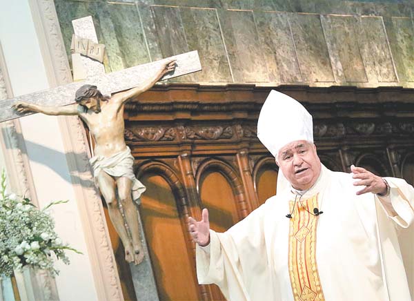El prelado lamentó que Jaime Rodríguez no se reuniera con la Conferencia del Episcopado Mexicano.