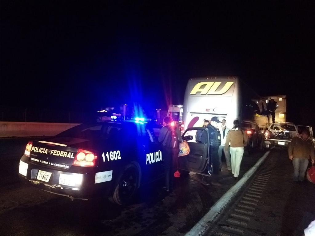 De acuerdo con la Policía Federal, se presentó un choque por alcance.