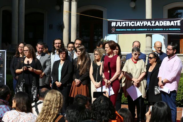 Integrantes de colectivos piden al INE incluir en debate cinco preguntas sobre seguridad en el debate de los presidenciables. 