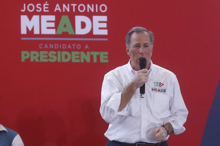 José Antonio Meade acusó a López Obrador de mentir sobre la avioneta.