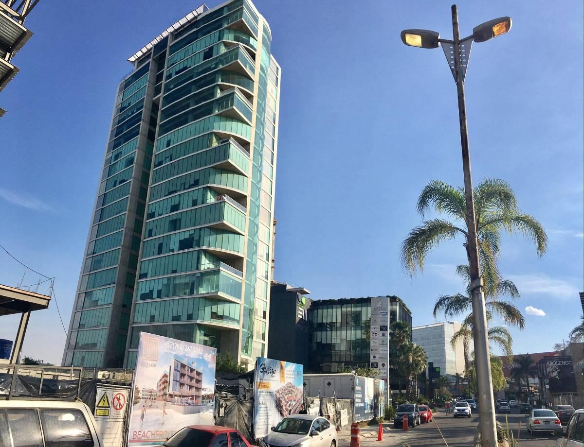La Sofipo Proyecto Coincidir se ubica en Paseo Real Acueducto Interior 183 y 184 de la Torre Celtis en Puerta de Hierro