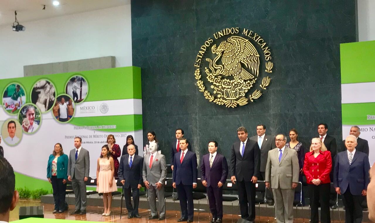 Los galardonados del Premio Nacional de Deportes y al Mérito Deportivo 2017 (Twitter @CONADE)
