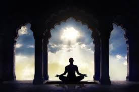 Despertar con yoga y astrología (@caminoamarillo7)