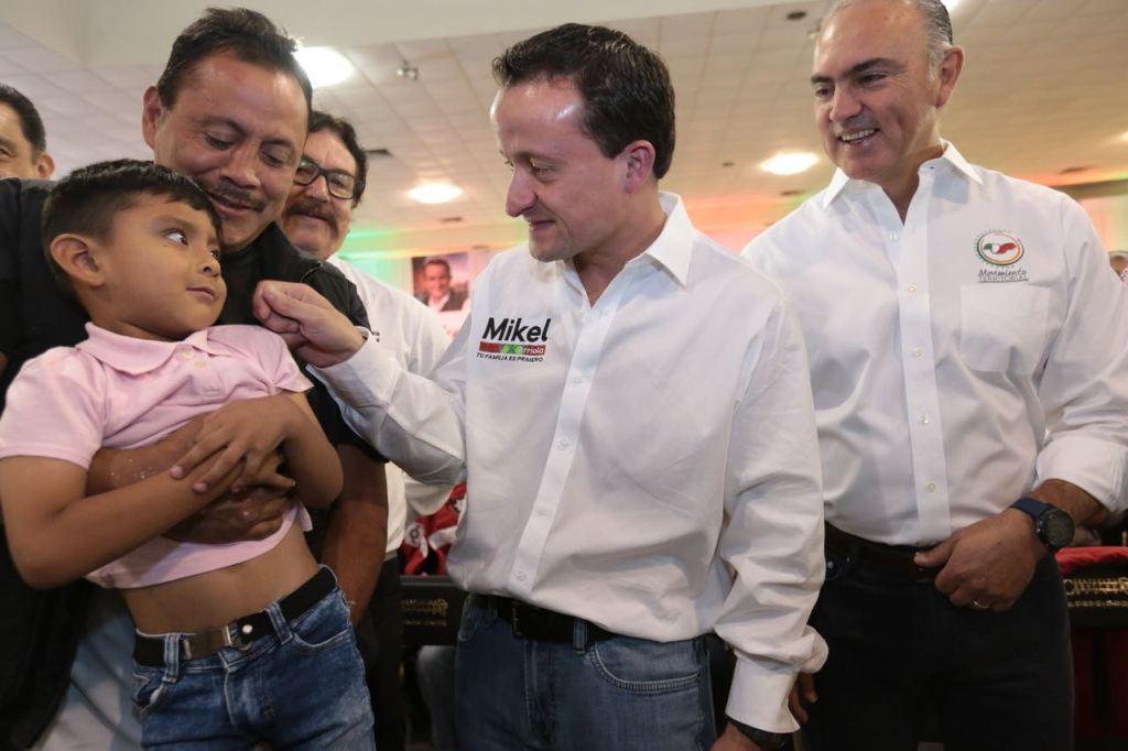 Mikel Arriola hizo la propuesta ante el sindicato de Liconsa. (Jesús Quintanar)