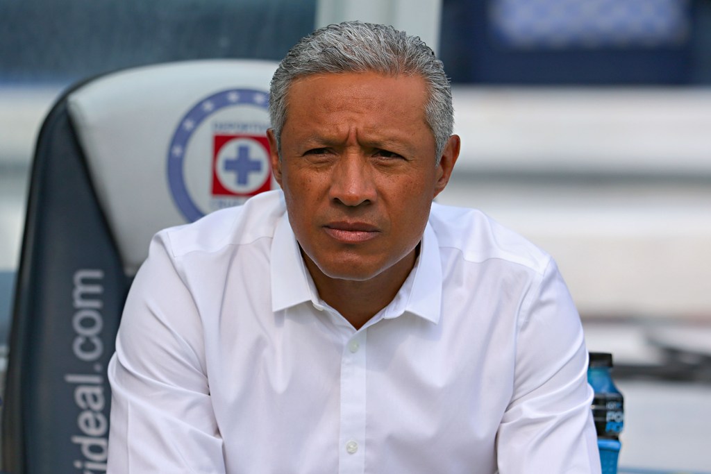 Roberto Hernández, entrenador de Morelia (Imago7)