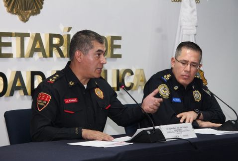 Los ocho detenidos fueron presentados ante la autoridad ministerial, informó la policía. (Cortesía)