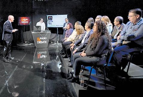 Los ciudadanos que participaron en el programa ‘El pulso del debate’. (Martín Salas)