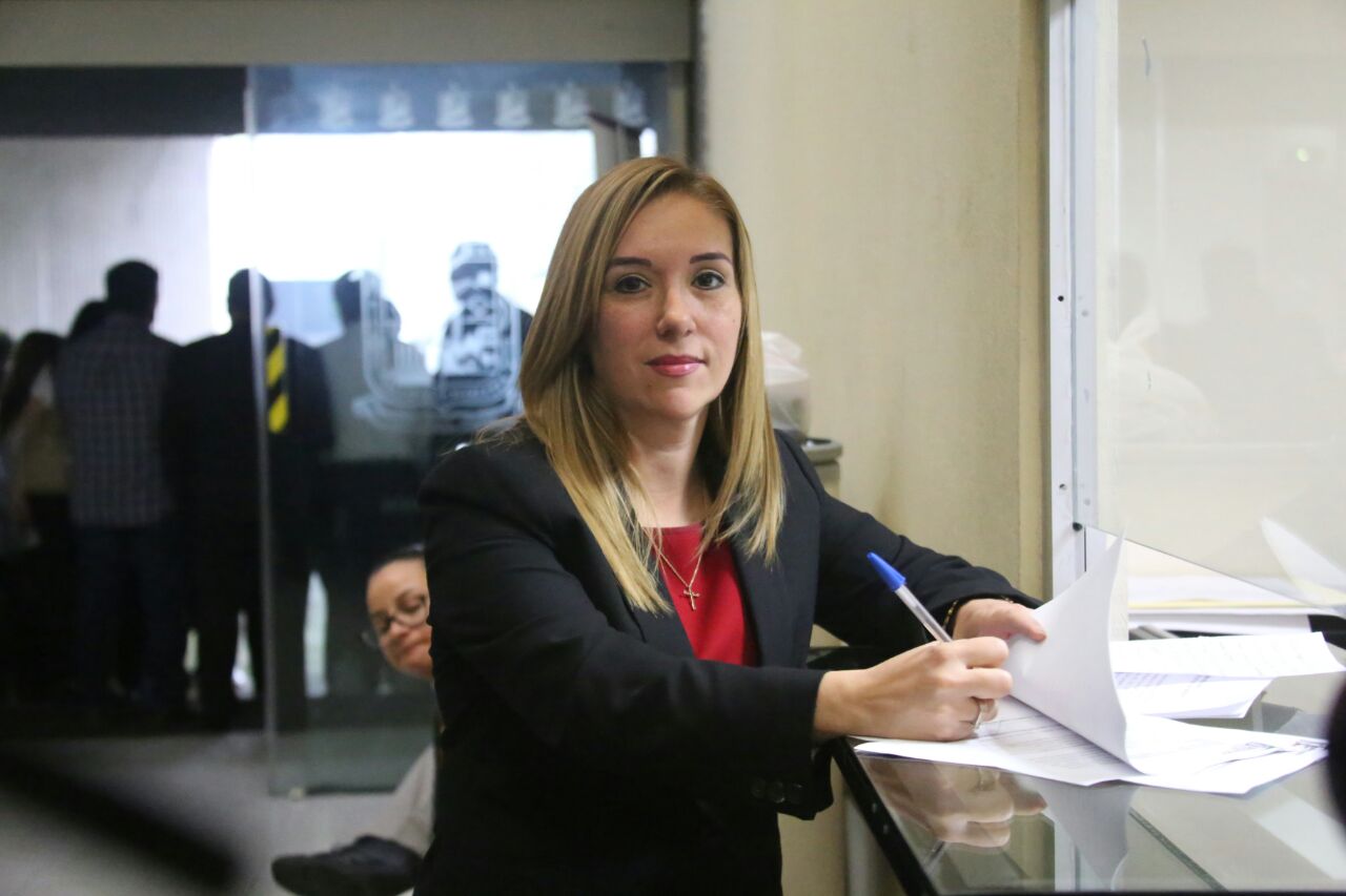 La diputada del PRI, Gloria Treviño. (Raúl Palacios)