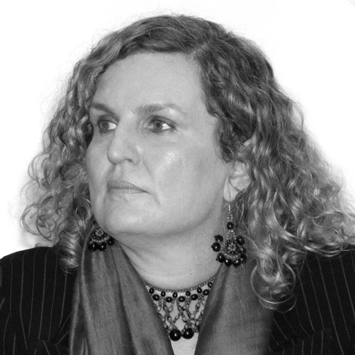 Inés Sáenz imagen firma autor