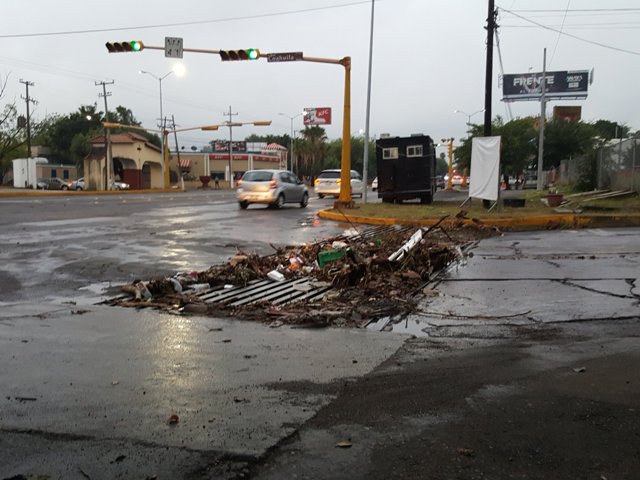 Lluvias causan afectaciones.