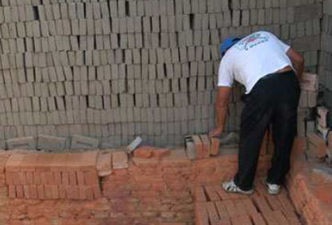 Se pretende elaborar la producción más limpia de ladrillo artesanal en el municipio de Tlaquepaque. (Milenio)