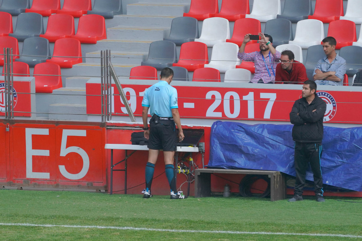 Utilizan el VAR en el futbol mexicano (Imago7)