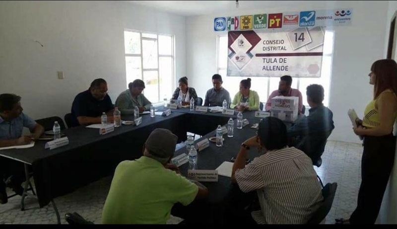 Una de las coaliciones o partido político se quedará sin uno de estos espacios. (Cortesía)