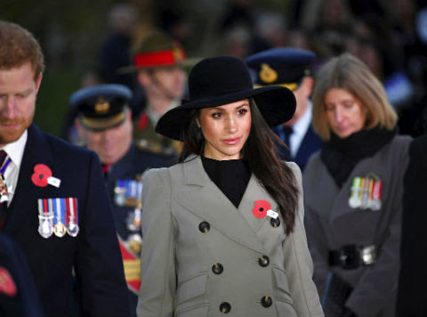 El estilo de Meghan Markle se ha refinado desde que se anunció su compromiso con el príncipe Harry. (AP)