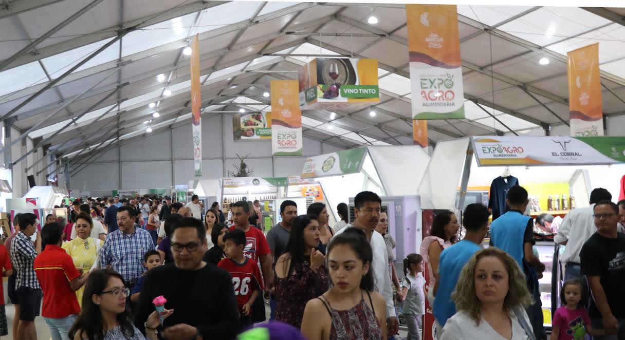 La Expo que está abierta al público de las 10 de la mañana a 10 de la noche