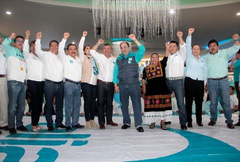 Romero Carreto afirmó que en caso de ganar los comicios impulsará políticas públicas "reales" para completar la reforma educativa y los beneficios sea