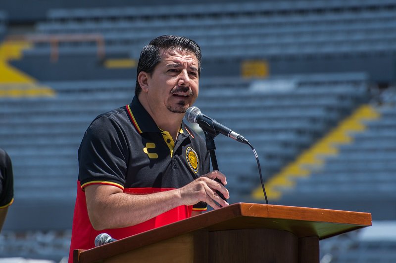 Alberto Castellanos, presidente de Leones Negros. 
