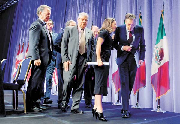 México ha negociado el TLC con mayor sabiduría y además conversa con la Unión Europea, reconoce el BM. (Lenin Nolly/EFE)