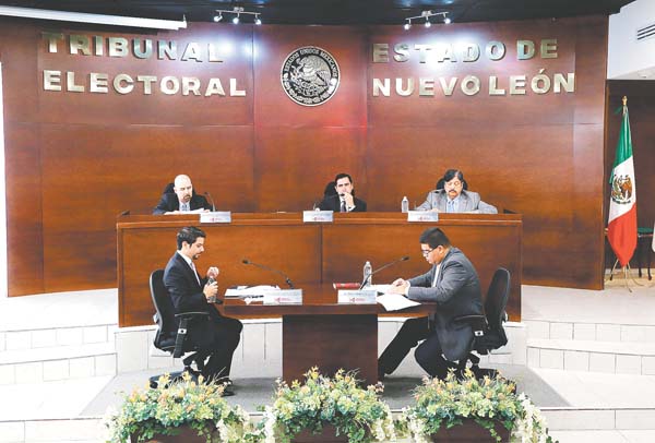 Uno de los candidatos acusados había solicitado al TEE la revisión de firmas de los otros contendientes. (Leonel Rocha/Archivo)