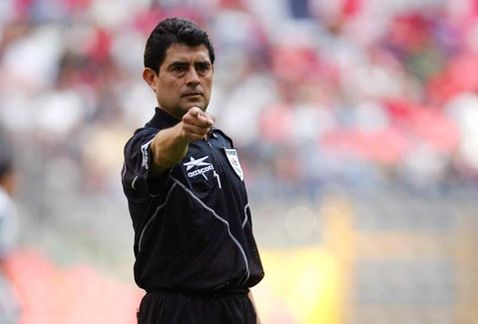 Gilberto Alcalá.