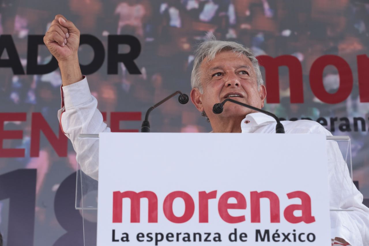 AMLO dijo que no hay que darle tantas vueltas, pues el problema en el país es el mal gobierno.