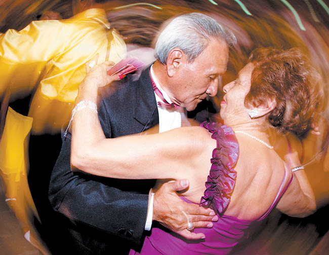 Las ancianas consideran que pueden intimar o conectar con alguien de otras formas. 
